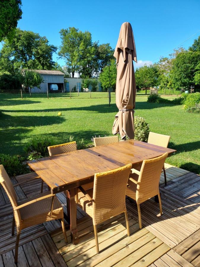 Bed and Breakfast La Gueriniere Cenac-et-Saint-Julien Екстер'єр фото