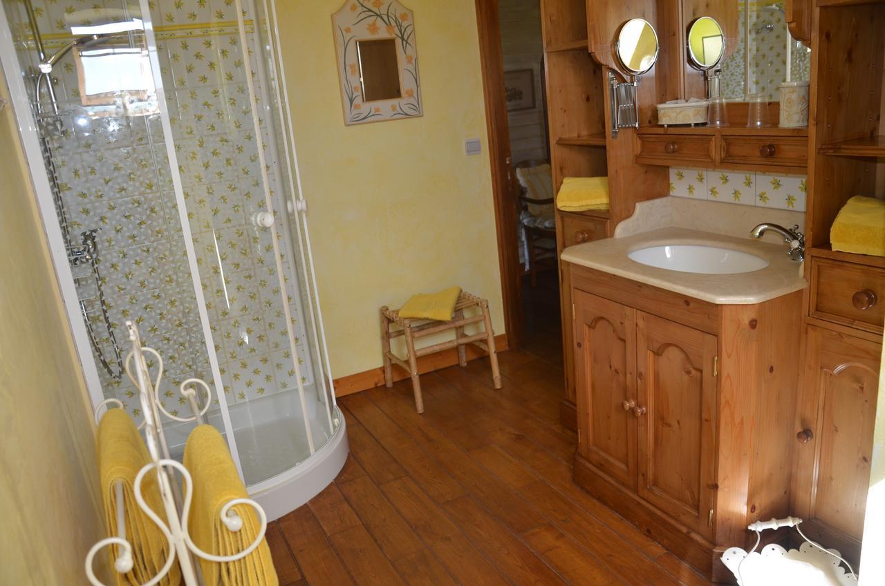 Bed and Breakfast La Gueriniere Cenac-et-Saint-Julien Екстер'єр фото