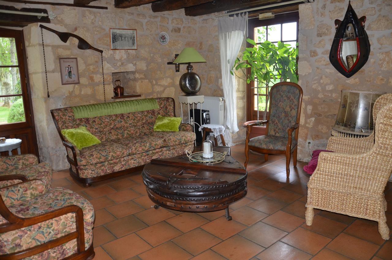Bed and Breakfast La Gueriniere Cenac-et-Saint-Julien Екстер'єр фото